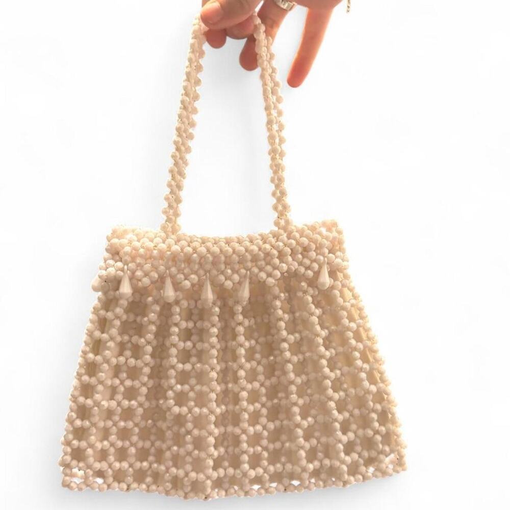 Vintage white beaded handbag with
